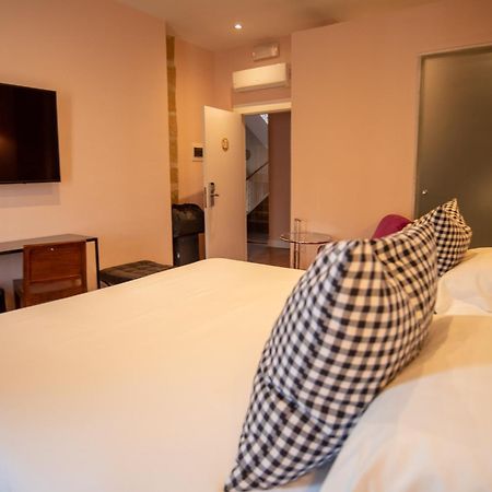 Hotel Carmen Boutique Баеза Екстериор снимка