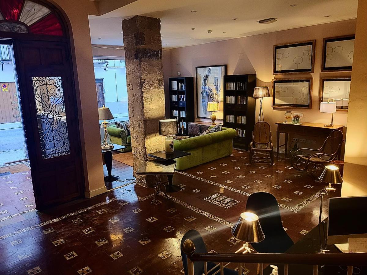Hotel Carmen Boutique Баеза Екстериор снимка