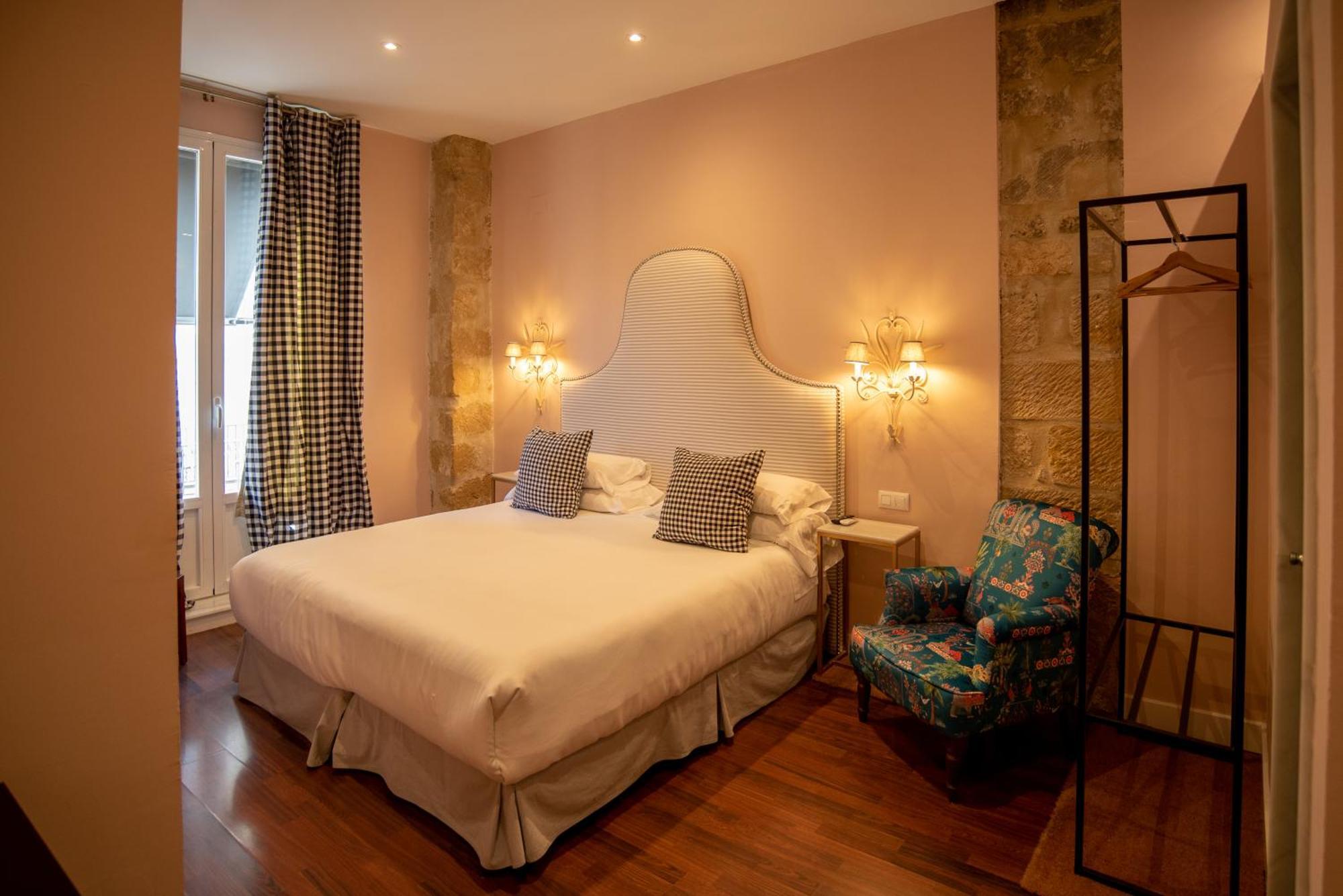 Hotel Carmen Boutique Баеза Екстериор снимка