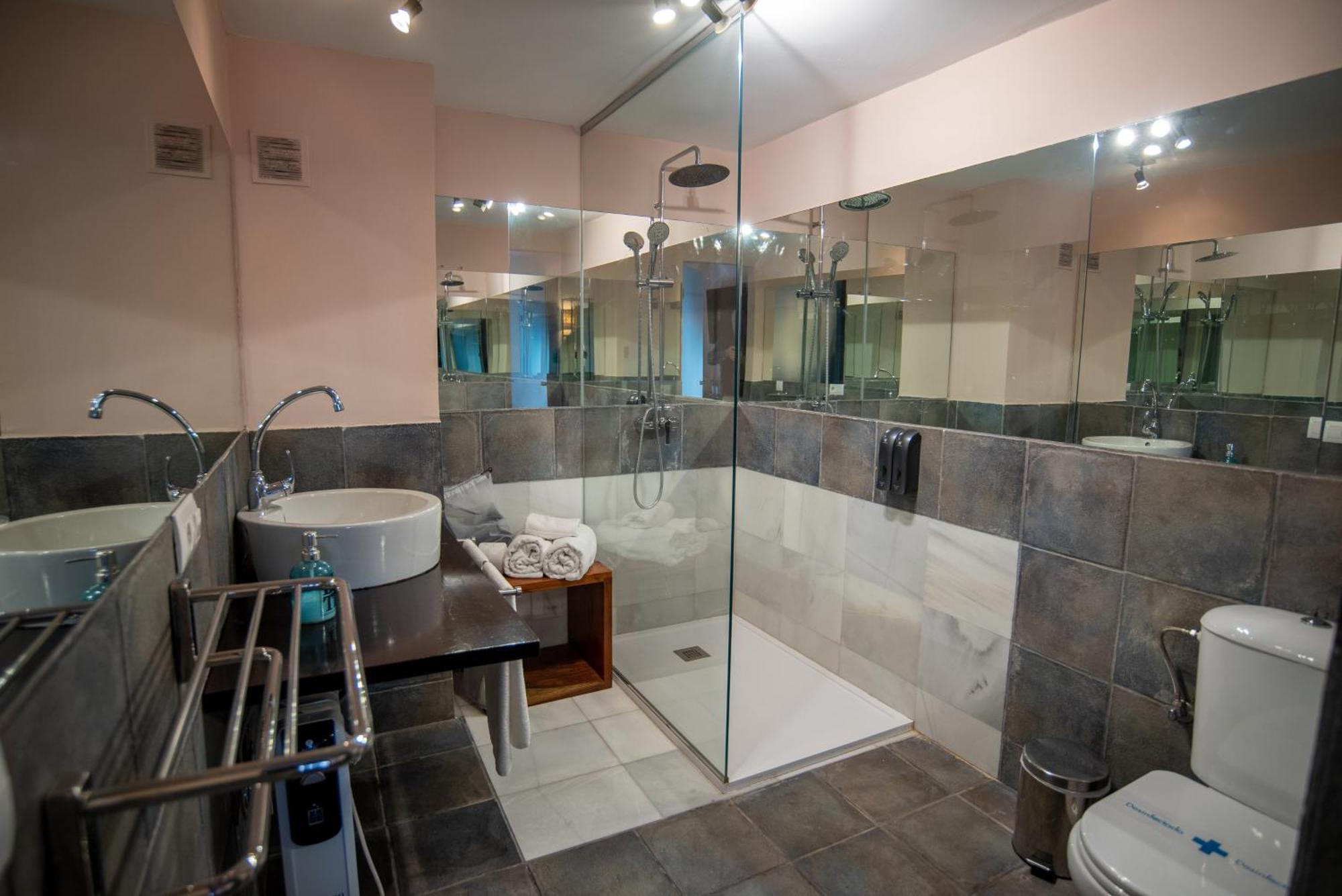 Hotel Carmen Boutique Баеза Екстериор снимка